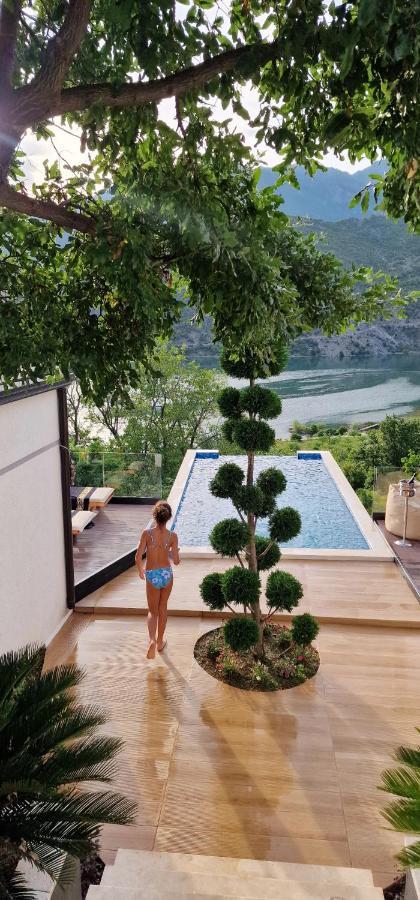 Koman Paradise By Romina Shkoder Ngoại thất bức ảnh