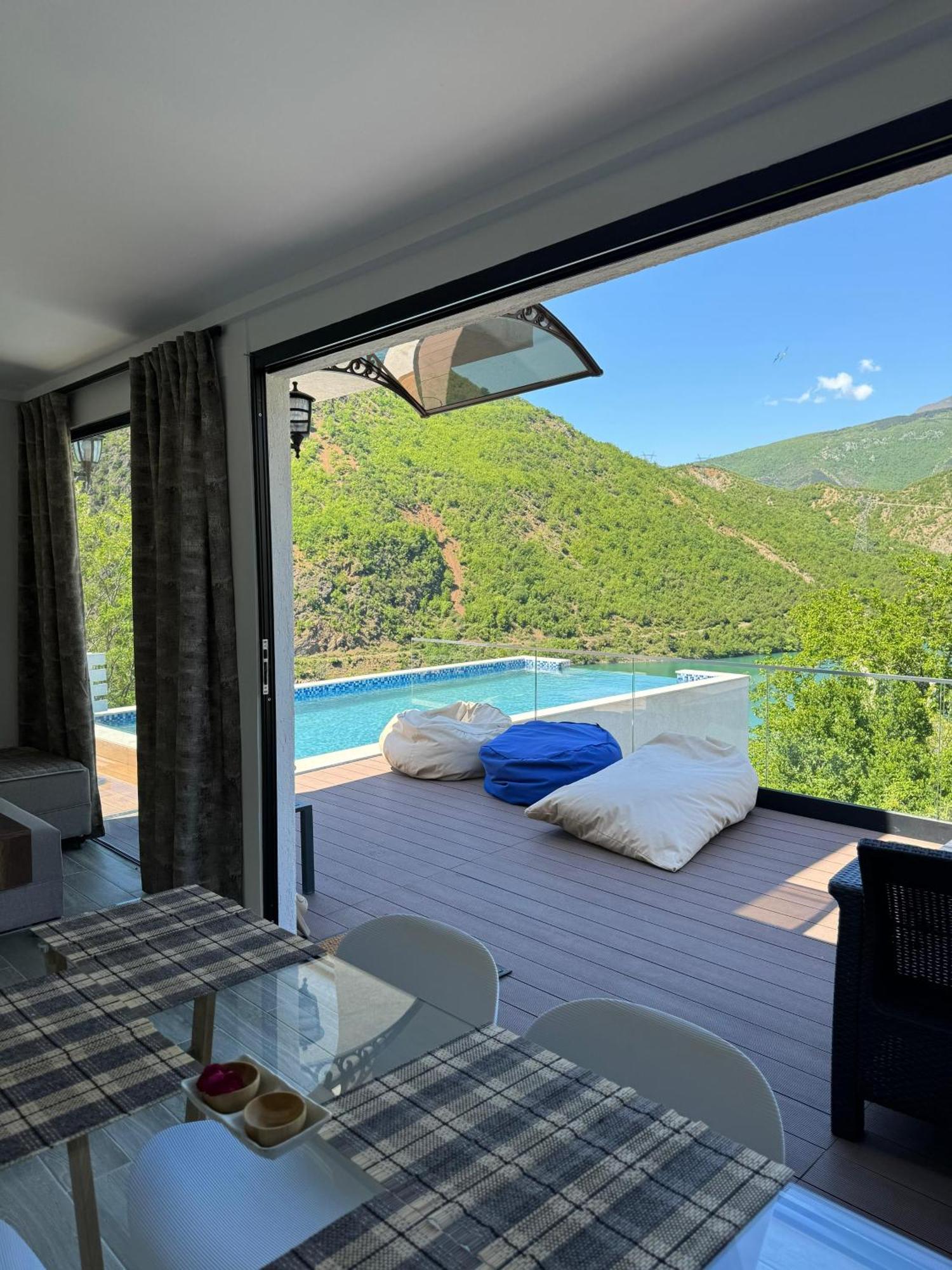 Koman Paradise By Romina Shkoder Ngoại thất bức ảnh